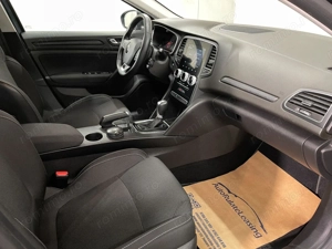 Renault Megane - imagine 11