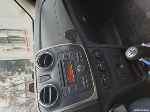 Vand autoturism marca Logan 2 - imagine 2