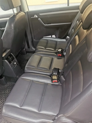 VW Touran  Automat 2.00 dissel 7 locuri 2014 140cp. - imagine 4