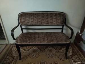 Vindem mobilier vintage, diverse piese si seturi