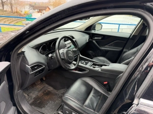 Vind Jaguar F-pace 2020 ,2.0d,180cp,184k km,awd,diesel negru - imagine 5