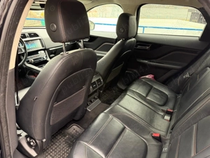 Vind Jaguar F-pace 2020 ,2.0d,180cp,184k km,awd,diesel negru - imagine 4