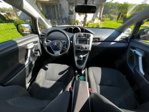 Toyota Verso 2.0 D-4D DPF Luna - imagine 10