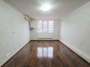 Garsoniera Tiglina 1 etaj 1 pretabila birou - imagine 2