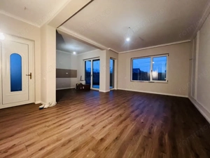 Duplex 3 camere, parter, 85 mp utili, 340 mp teren - Mosnita Noua - imagine 2