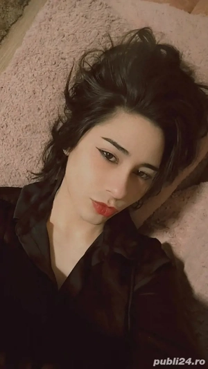 Salut, mă numesc Alex, 24 ani,  ofer servicii totale și multe alte fantezii 