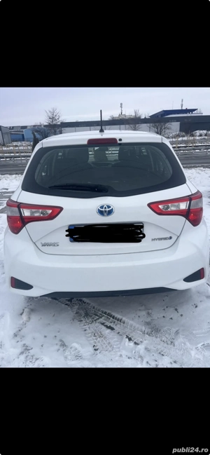 Toyota Yaris Hibrid - imagine 3