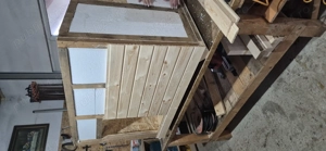 Vând căsuțe cănii si pisici izolate  - imagine 5