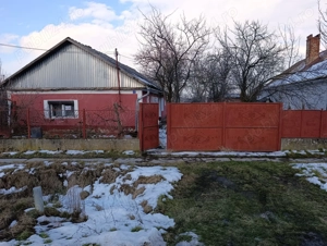 Vând casă cu 3 camere și teren mare în Diosig, 