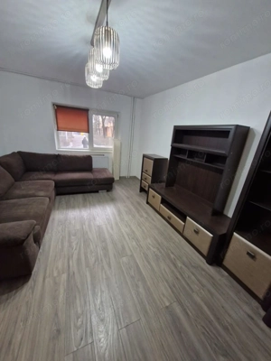 3 cam decomandat centrala proprie 2 bai zona Soarelui - imagine 17