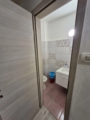 3 cam decomandat centrala proprie 2 bai zona Soarelui - imagine 14