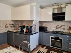 Apartament 4 camere, decomandat, 90 mp utili + 2 balcoane - Iulius Mall - imagine 8