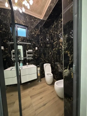 3 imobile distincte poziționate într-o curte cu teren de 715 mp-990 000 euro - imagine 8