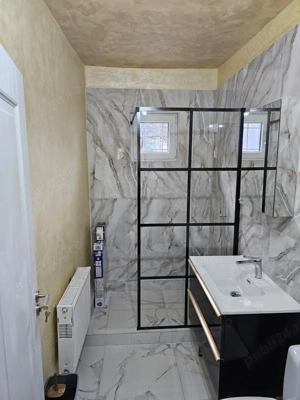 Vând casa zona blascovici