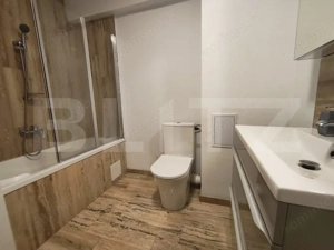 Apartament cu 2 camere, bloc SDK, 66 mp, parcare privata - imagine 5