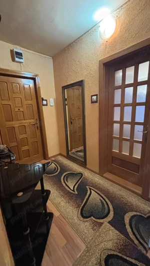 Apartament 3 camere in bloc vila 2 etaje, zona excelenta, decomandat, 2 bai, cu panorama unica