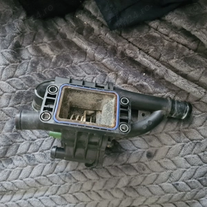 Termostat Peugeot 407 1.6 hdi - imagine 4