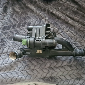 Termostat Peugeot 407 1.6 hdi - imagine 2
