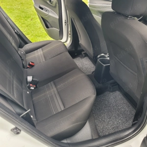 Vând Hyundai i20 ,an fabricație 2 km,unic proprietar - imagine 10