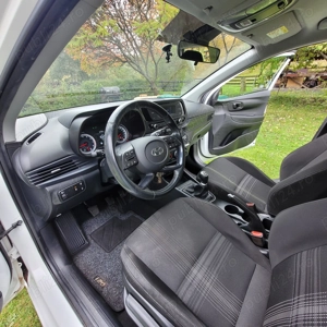 Vând Hyundai i20 ,an fabricație 2 km,unic proprietar - imagine 6