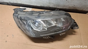 far Peugeot 208 dreapta - imagine 2