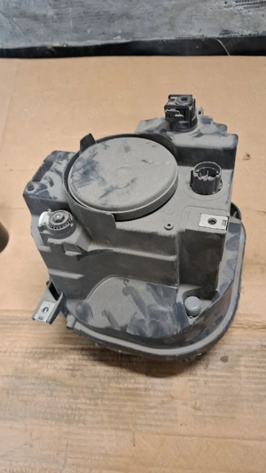 Faruri jeep Renegate - imagine 3