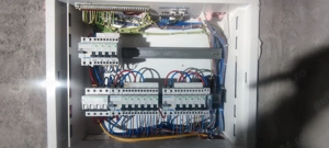 Execut instalații electrice de orice tip,industrial,casnic,sisteme supraveghere, automatizări porți 