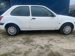 Ford Fiesta - imagine 9