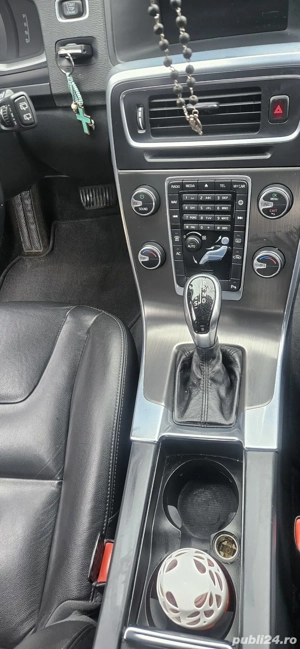 Volvo V60 automat 6800euro - imagine 7