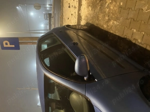 Vând Golf 5 1.6 fsi - imagine 11