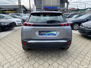Peugeot 2008 1.5 Diesel 102 CP 2020 - imagine 4