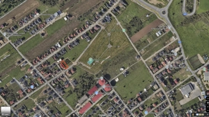 teren langa parcul Soarelui din Oncea