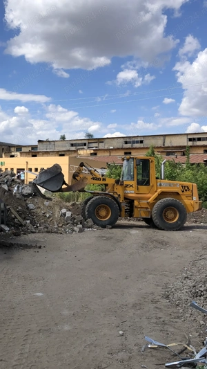 Încărcător frontal JCB 426B ZX