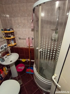 Garsoniera 22mp, et 2, bucatarie separata, complet mobilata - imagine 3