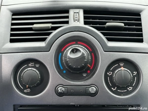 Renault Megane II Estate 1.6 Pack Authentique - imagine 7