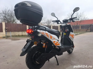 Scuter electric KSR-MOTO Austria Profesional plus multe accesorii "Acumulatori NOI"