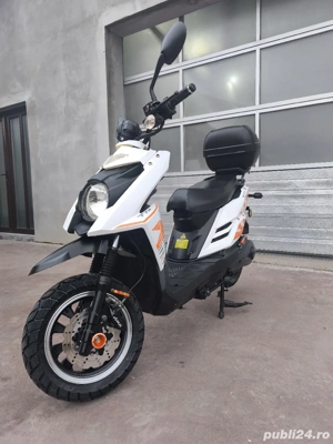 Scuter electric KSR-MOTO Austria Profesional plus multe accesorii "Acumulatori NOI" - imagine 3