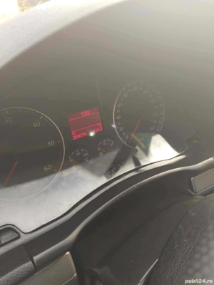 Vând golf 5 mă multe detalii în privat 