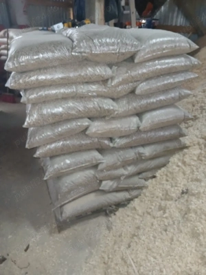 Producator peleti vindem din stoc