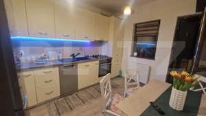 Apartament 2 camere ,58 mp utili, terasa mare, decomandat ,mobilat lux, parcare 