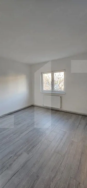 Apartament 3 camere, 2 băi – complet renovat, etaj 1, semicentral - imagine 3