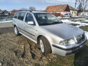 vand octavia 1 - imagine 5