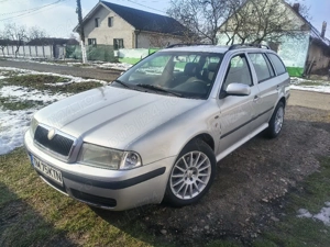 vand octavia 1 - imagine 3