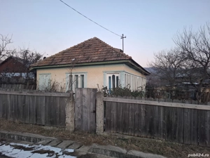 Casa și teren de vânzare  - imagine 2