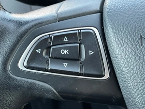 Ford Focus 1.0 EcoBoost Trend - imagine 19