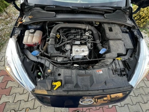 Ford Focus 1.0 EcoBoost Trend - imagine 14