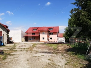 Casa cu teren 2464 mp, potential constructie blocuri, langa Avangarden - imagine 2