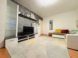 Apartament 3 camere,  semidecomandat, 50 mp, parter, zona Dacia