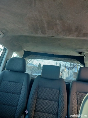 vw Touran 2.0tdi - imagine 9