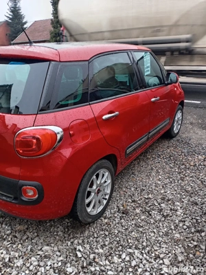 Autoturism  - imagine 3